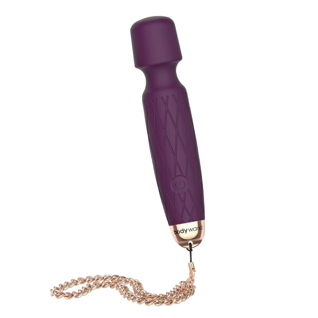 Bodywand Luxe - akkus, mini masszírozó vibrátor (lila) kép